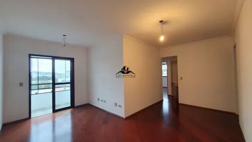 Apartamento à venda com 3 quartos, 73m² - Foto 2