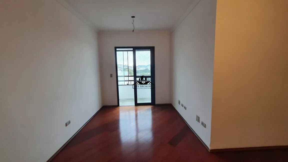 Apartamento à venda com 3 quartos, 73m² - Foto 1