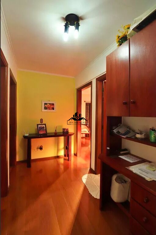 Apartamento à venda com 3 quartos, 135m² - Foto 7