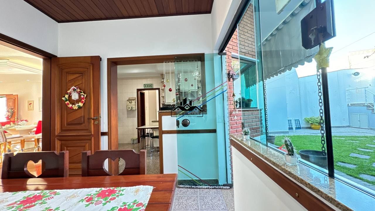 Sobrado à venda com 4 quartos, 343m² - Foto 22