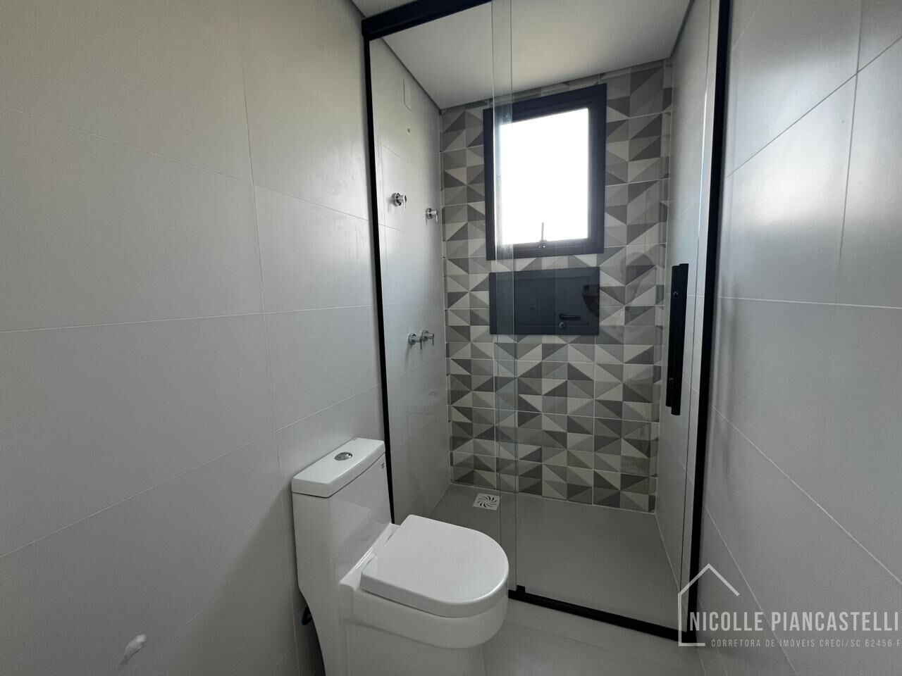 Apartamento à venda com 2 quartos, 77m² - Foto 20