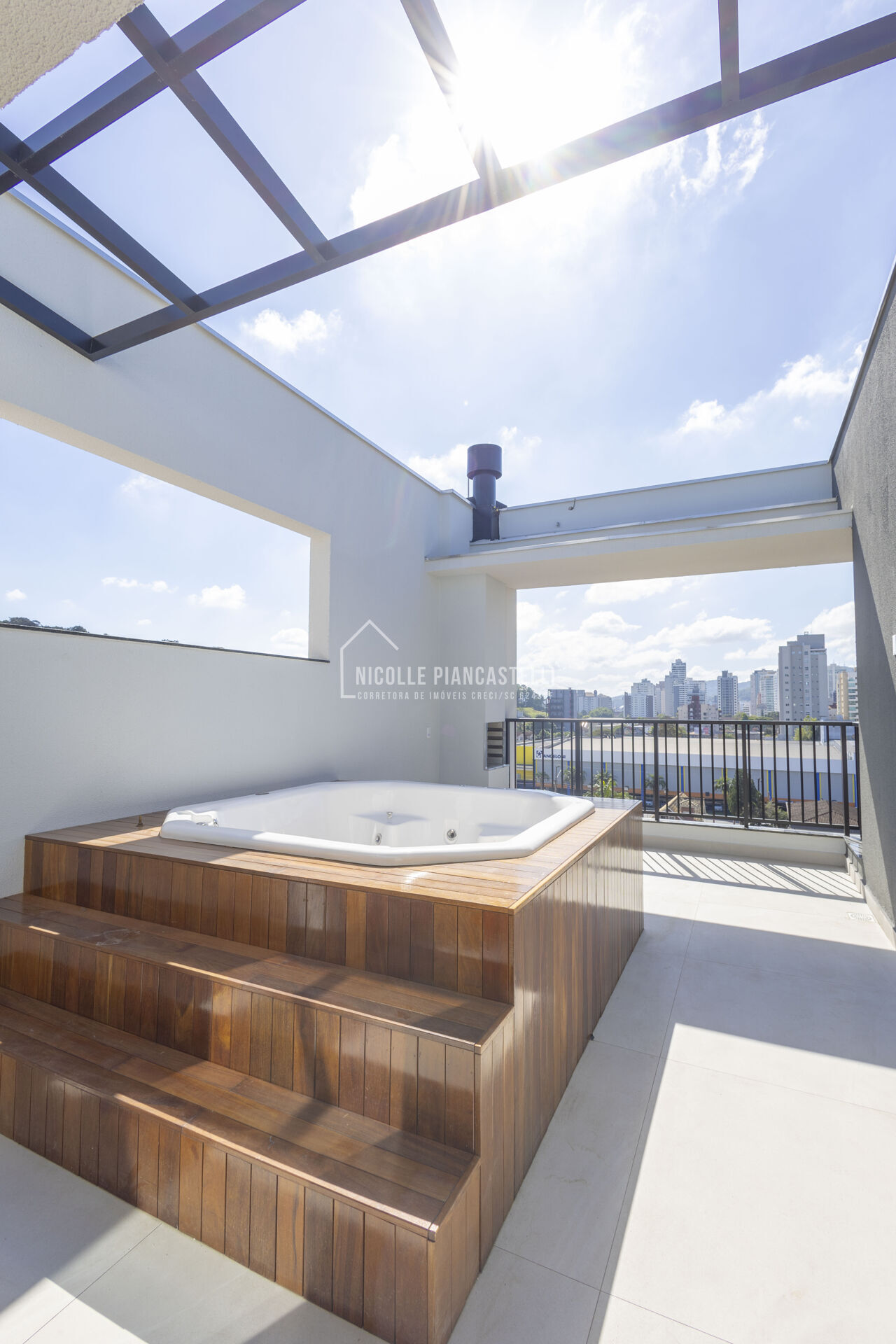 Cobertura, 3 quartos, 163 m² - Foto 2