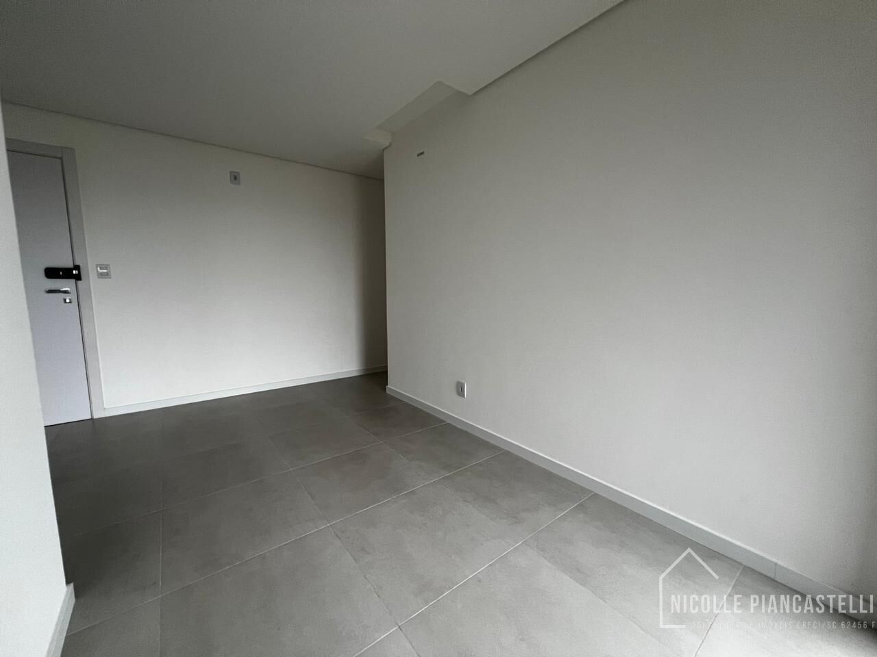 Apartamento à venda com 2 quartos, 58m² - Foto 11