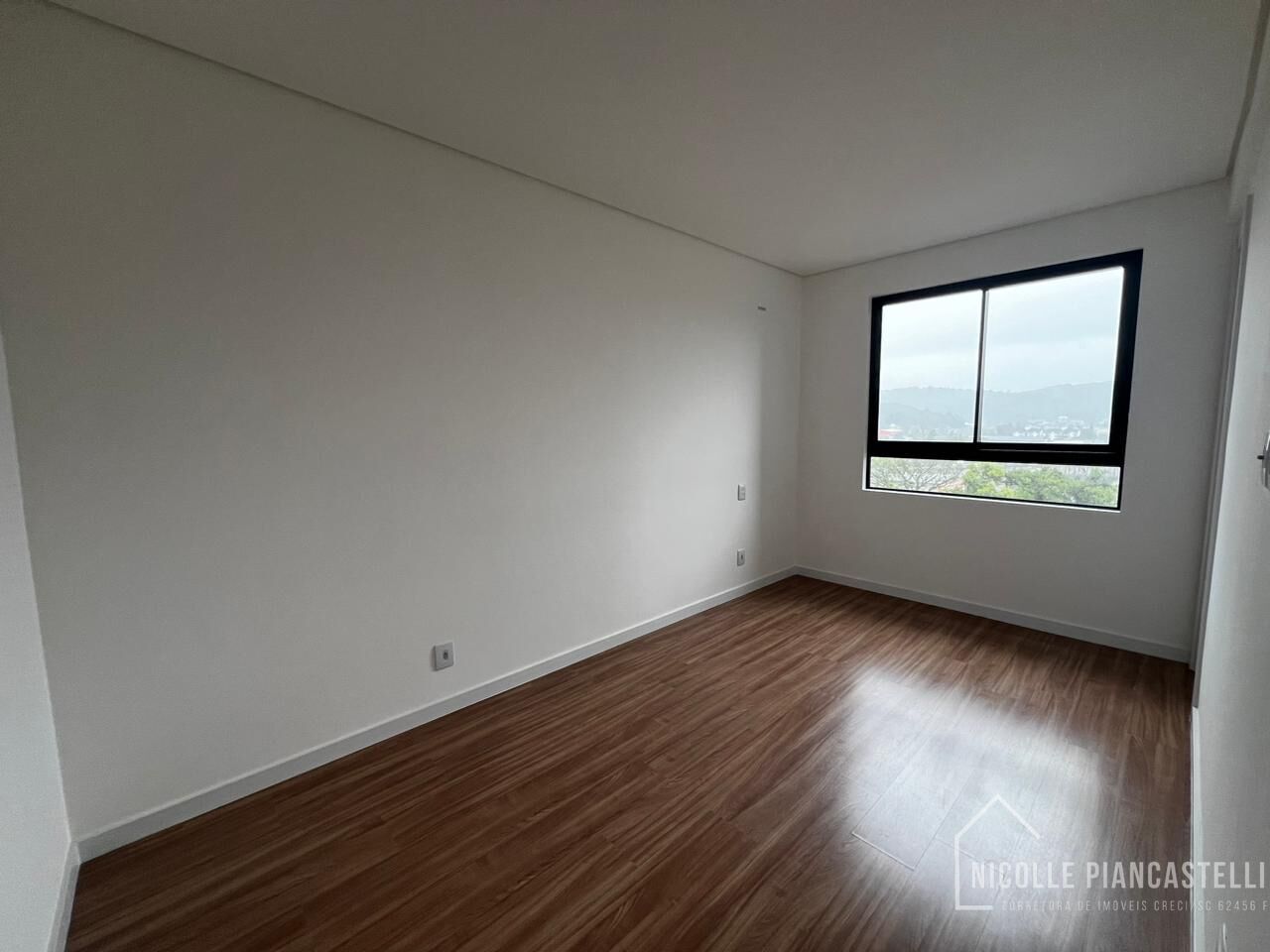 Apartamento à venda com 2 quartos, 58m² - Foto 13