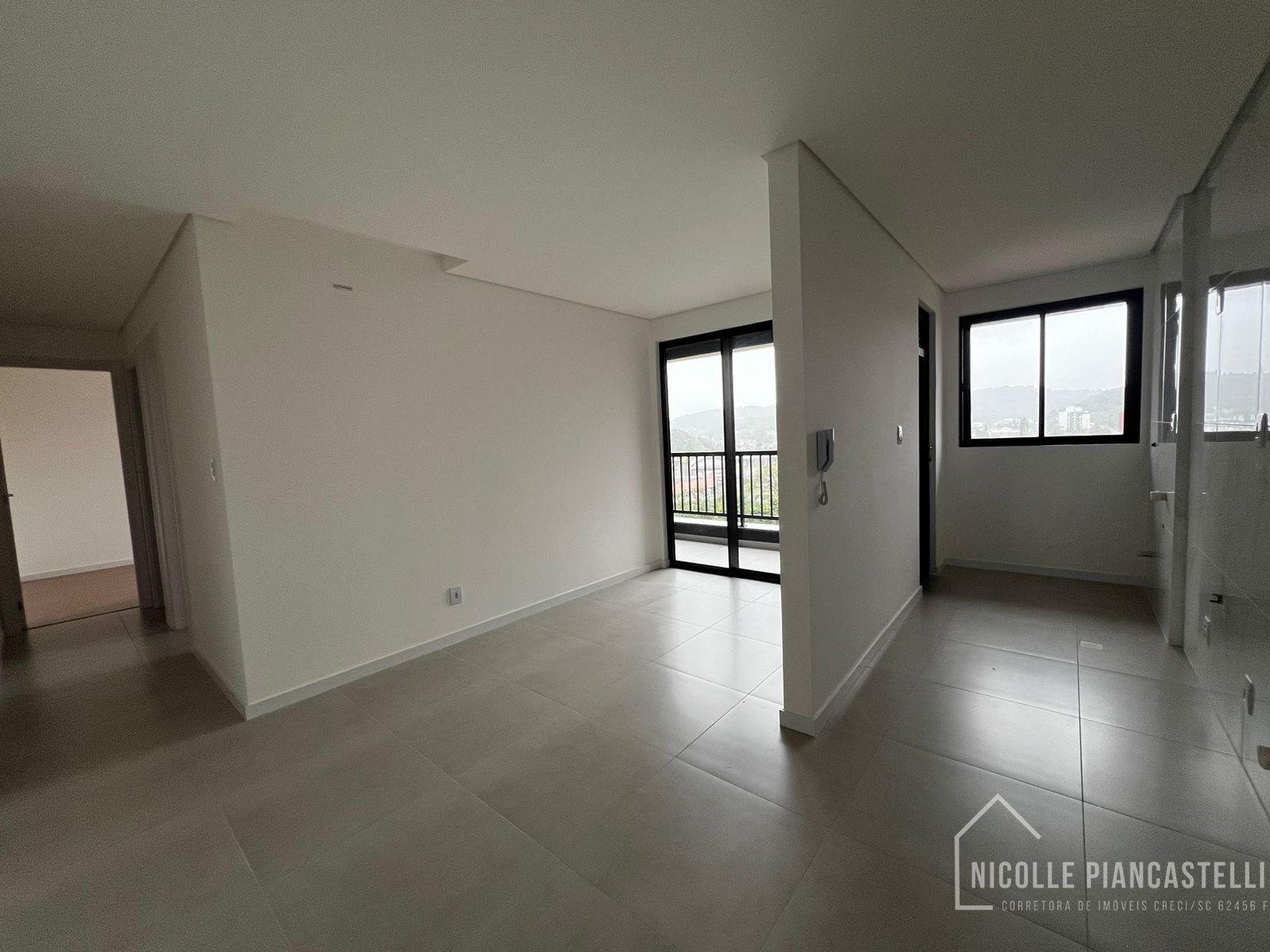 Apartamento à venda com 2 quartos, 58m² - Foto 12