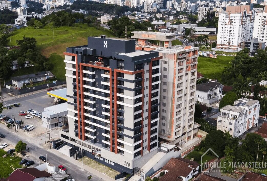 Apartamento à venda com 2 quartos, 58m² - Foto 1