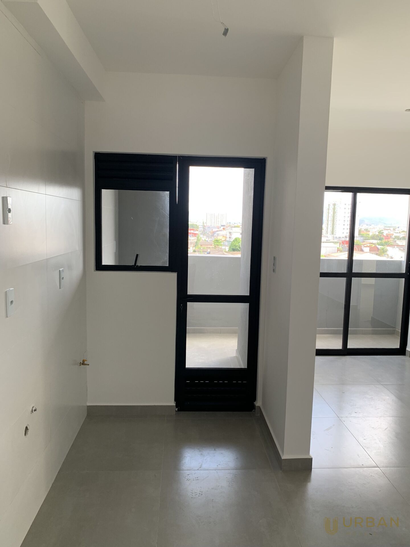 Apartamento à venda com 2 quartos, 52m² - Foto 13