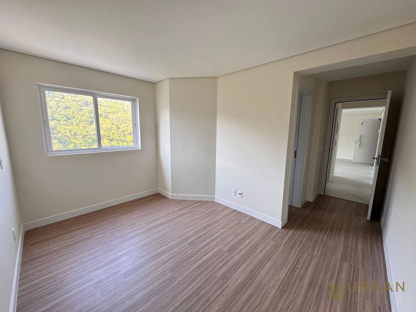 Apartamento à venda com 2 quartos, 72m² - Foto 10