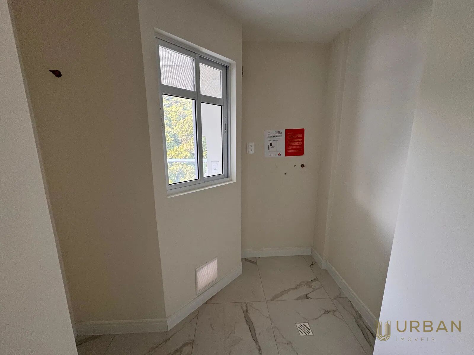 Apartamento à venda com 2 quartos, 72m² - Foto 7