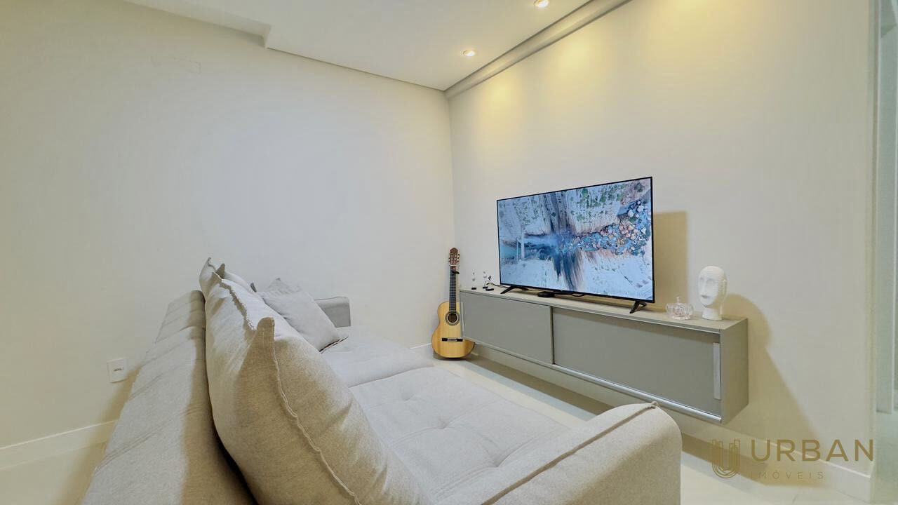 Apartamento à venda com 2 quartos, 61m² - Foto 4