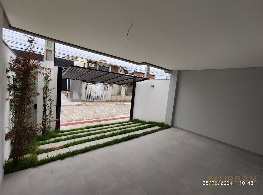 Sobrado à venda com 3 quartos, 127m² - Foto 3