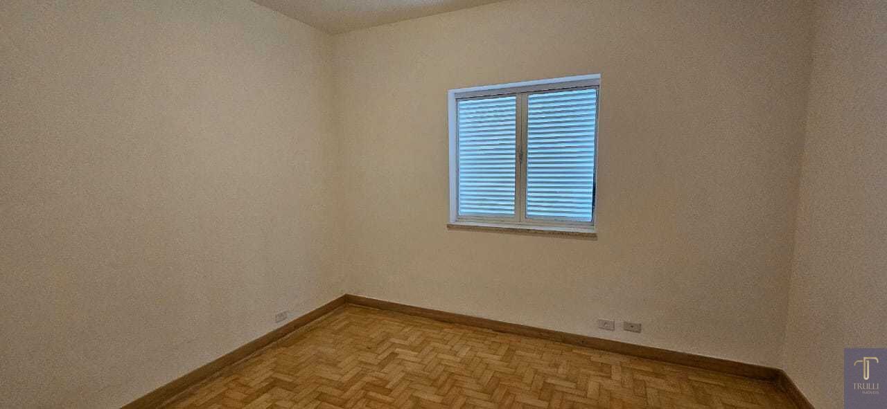 Casa para alugar com 3 quartos, 200m² - Foto 5