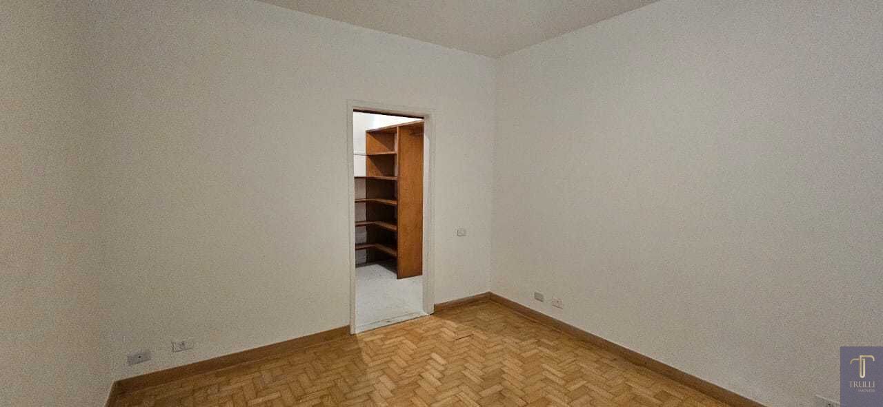 Casa para alugar com 3 quartos, 200m² - Foto 3