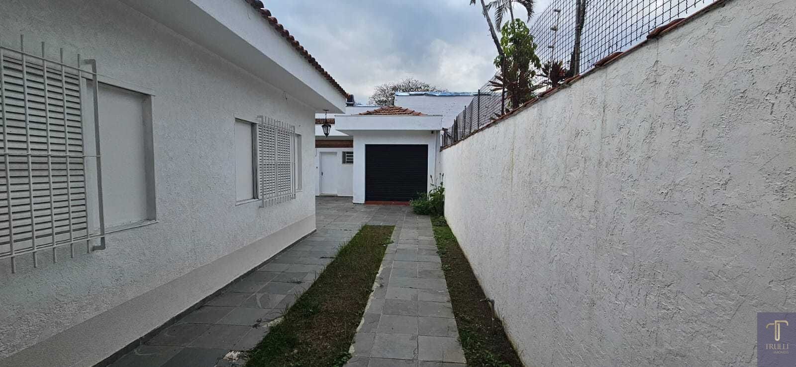 Casa para alugar com 3 quartos, 200m² - Foto 17