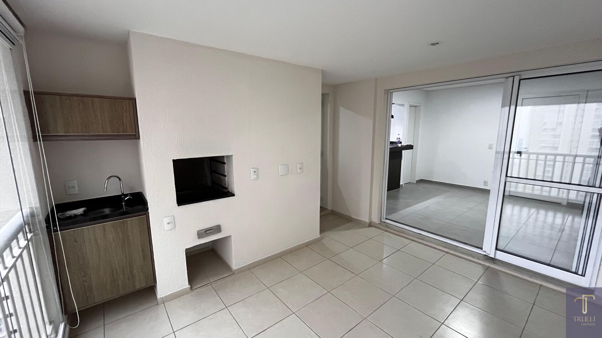 Apartamento à venda com 3 quartos, 90m² - Foto 4