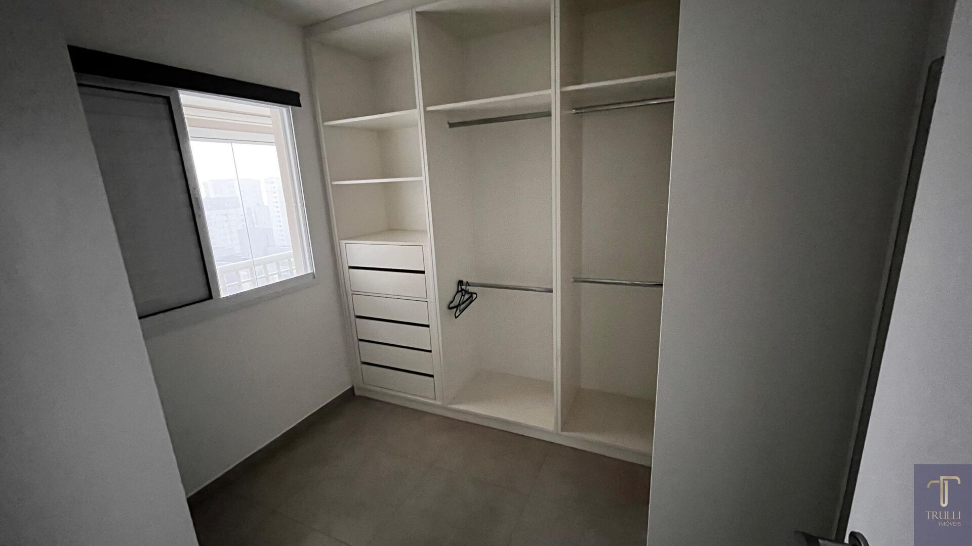 Apartamento à venda com 3 quartos, 90m² - Foto 8