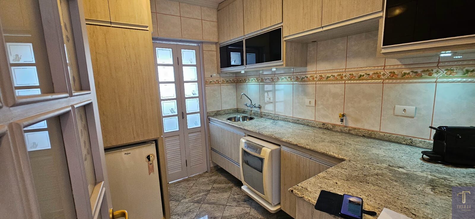 Apartamento à venda com 1 quarto, 70m² - Foto 10