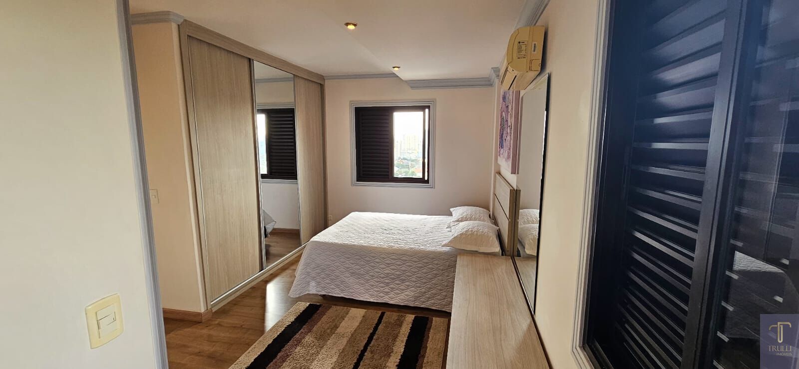 Apartamento à venda com 1 quarto, 70m² - Foto 18