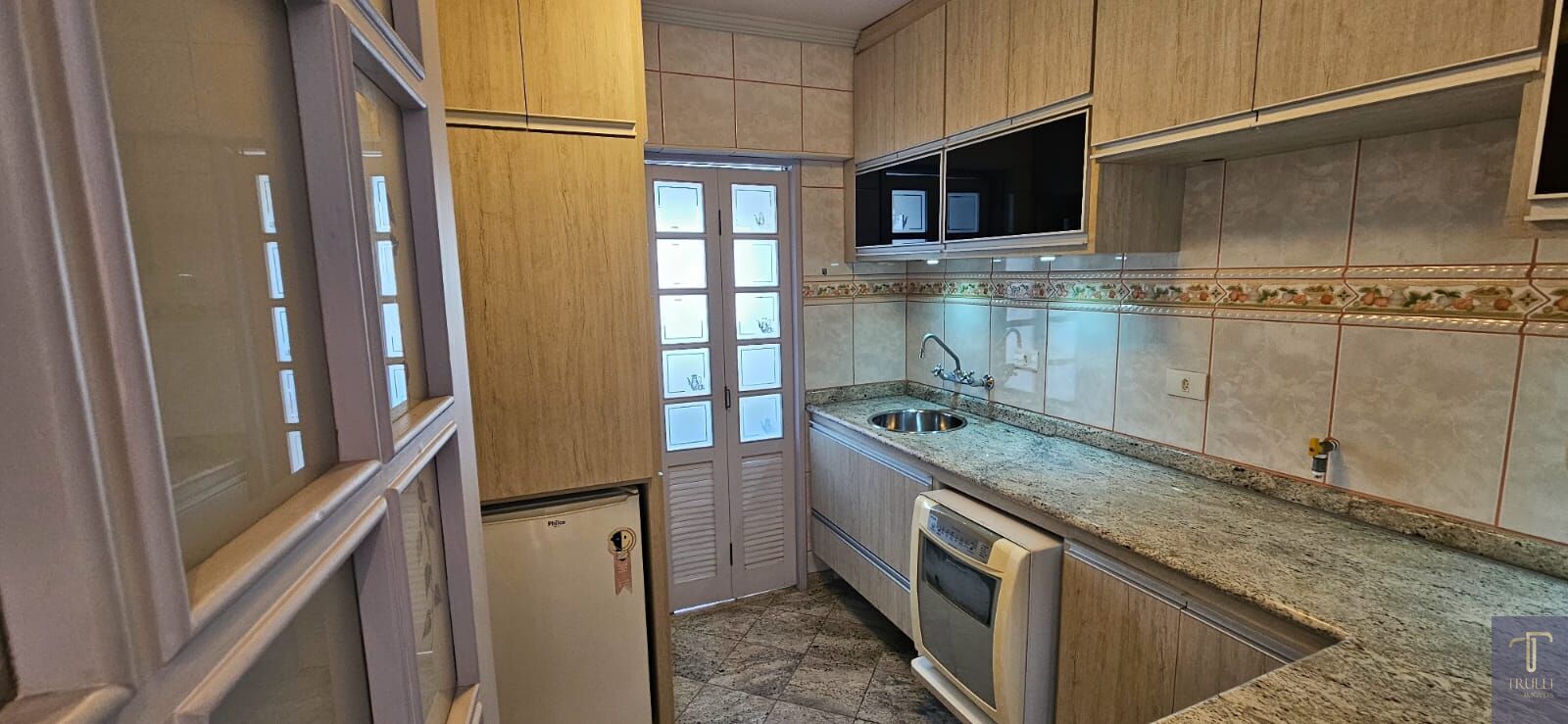 Apartamento à venda com 1 quarto, 70m² - Foto 17