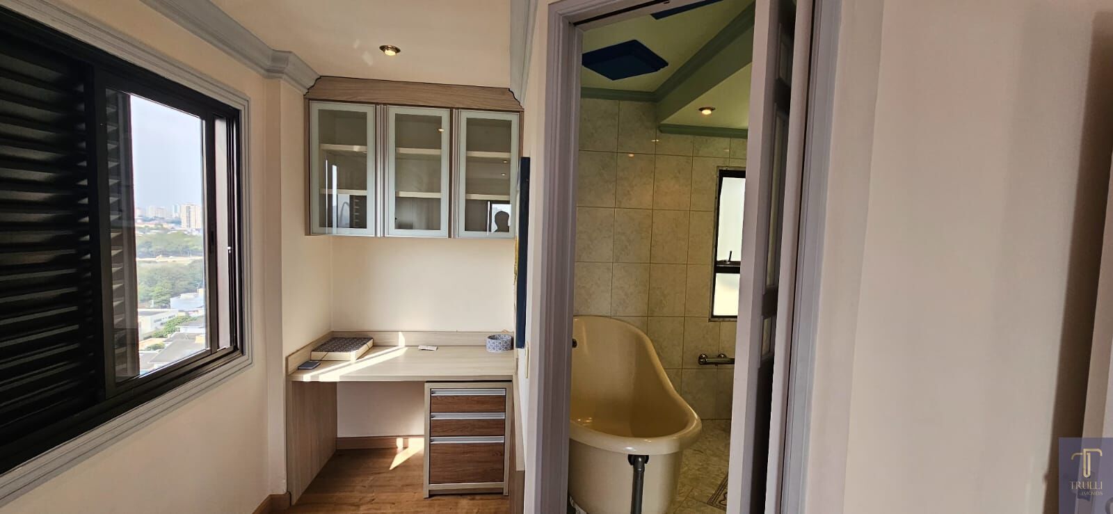Apartamento à venda com 1 quarto, 70m² - Foto 9