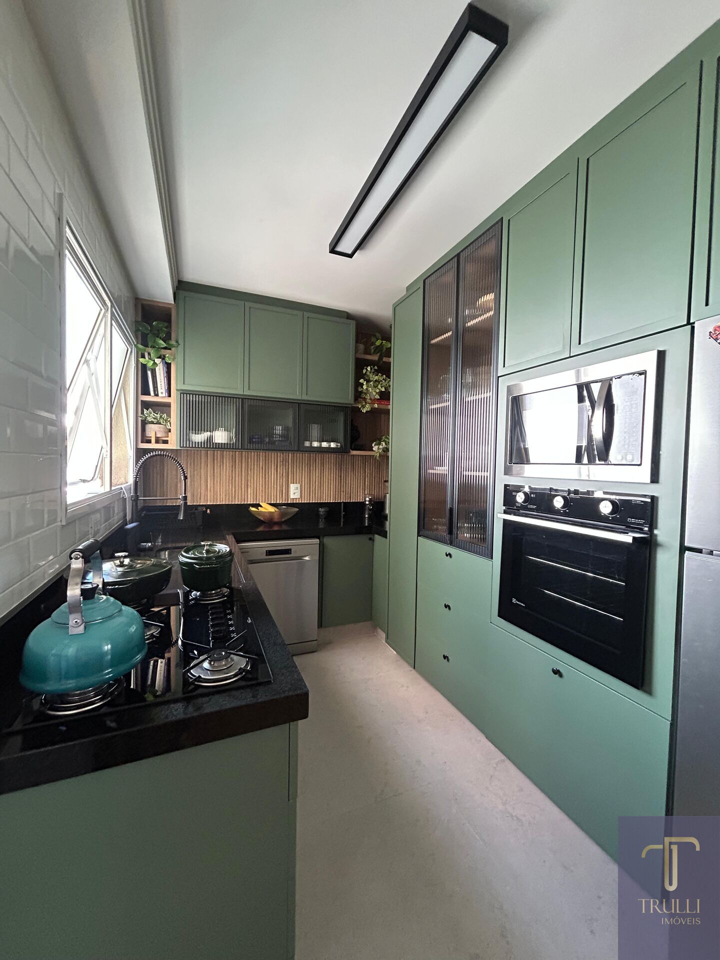 Apartamento à venda com 3 quartos, 105m² - Foto 9
