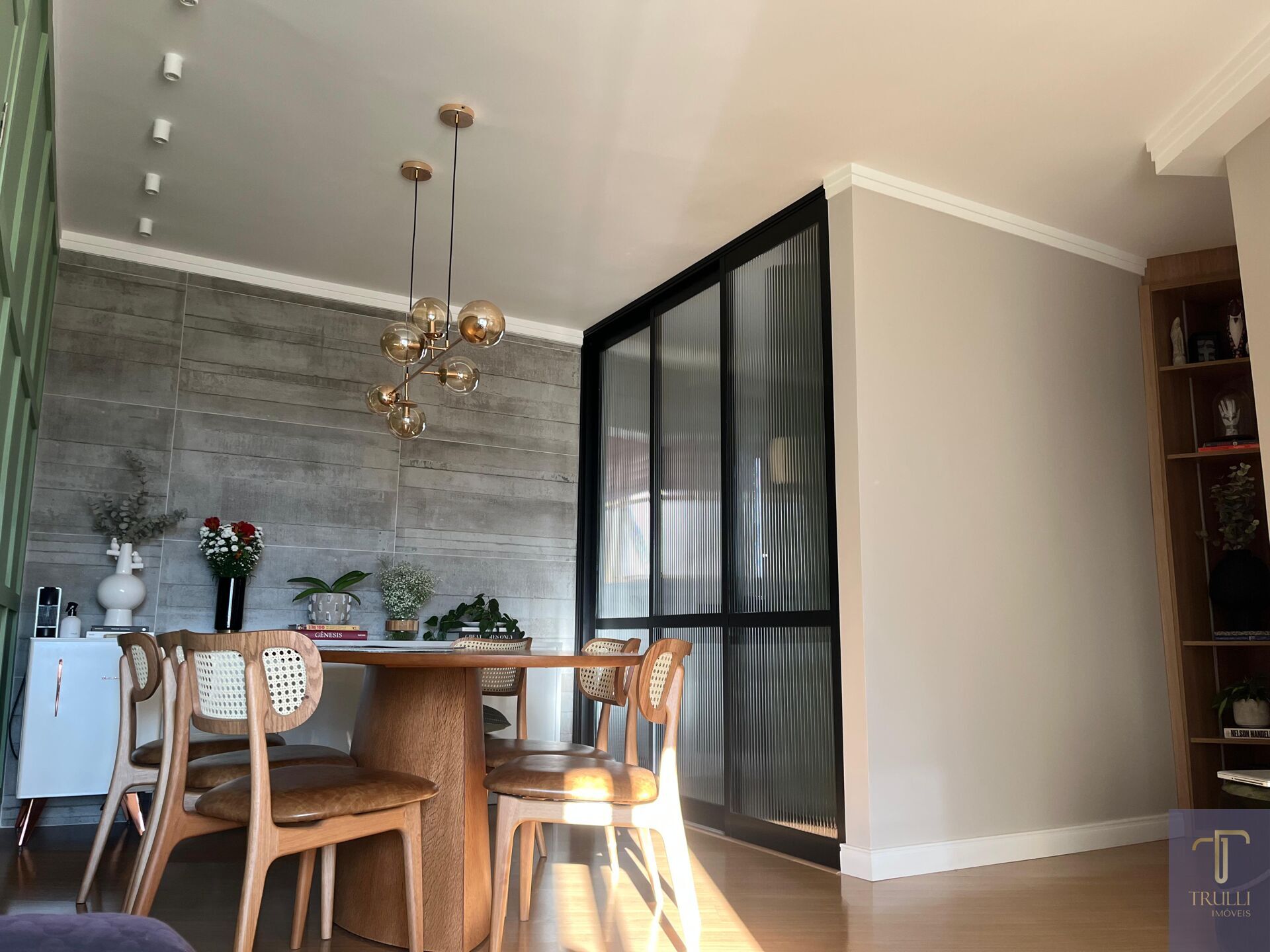 Apartamento à venda com 3 quartos, 105m² - Foto 27