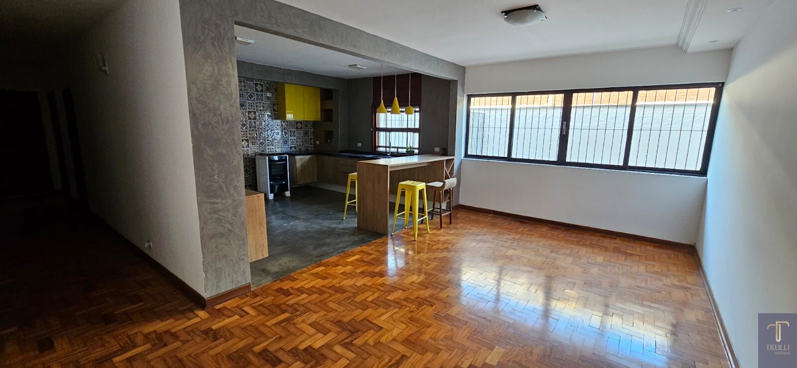Casa à venda com 3 quartos, 235m² - Foto 11