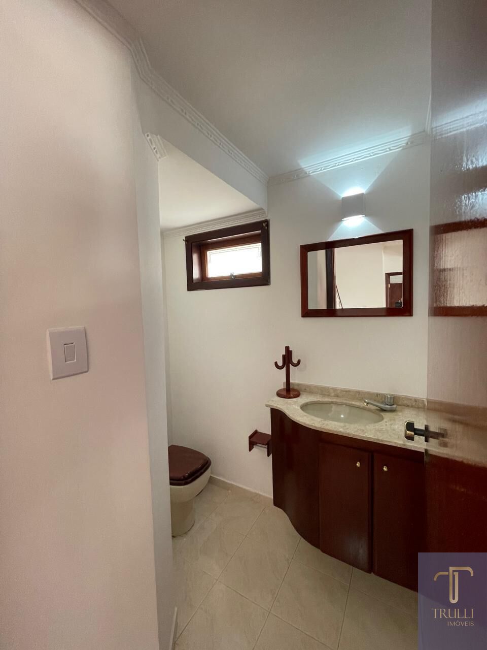 Casa de Condomínio para alugar com 4 quartos, 260m² - Foto 5