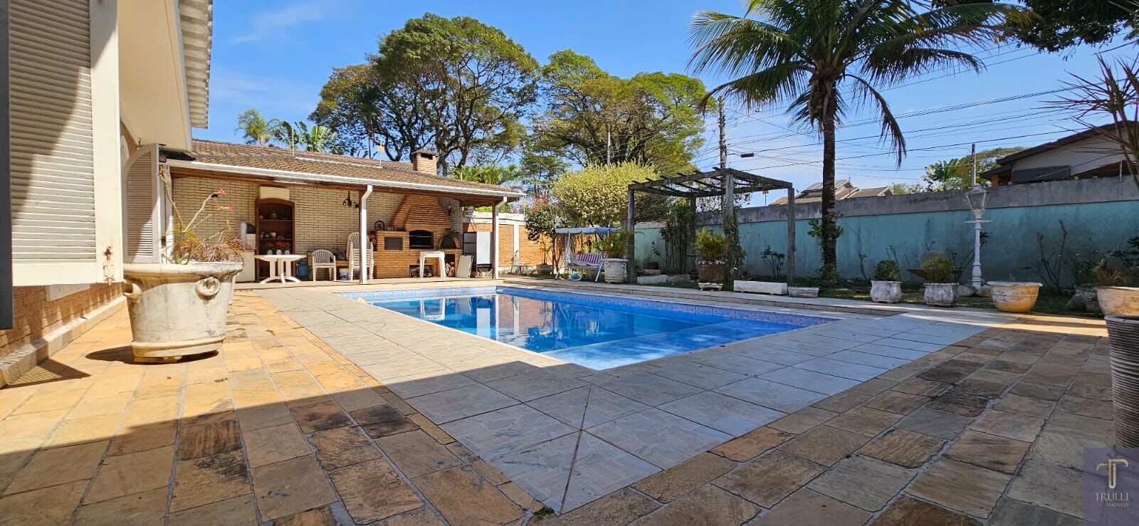 Casa à venda com 5 quartos, 380m² - Foto 2