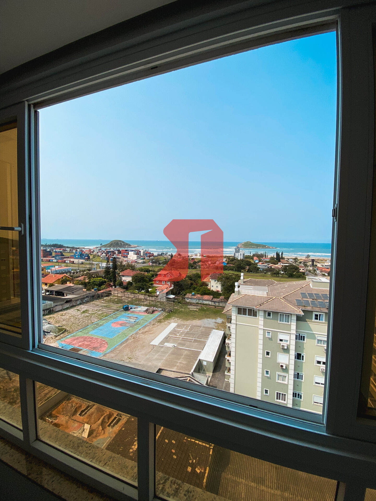Apartamento de 3 quartos com vista para a Praia da Vila