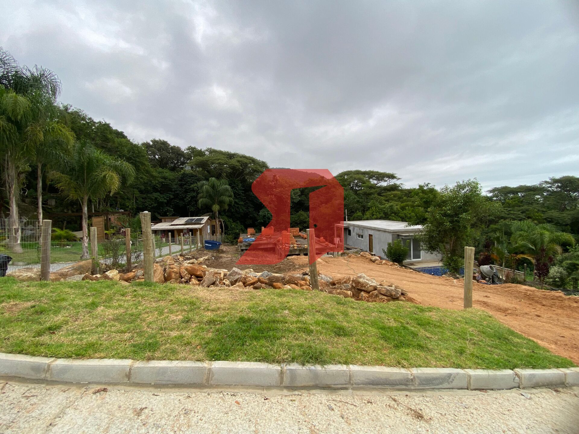 Terreno Amplo de 530m² no Ambrósio em Garopaba