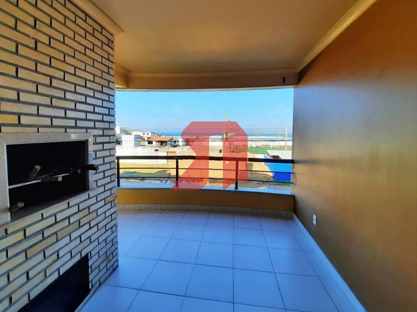 Apartamento Frente Mar 3 Quartos sendo 1 Suíte a 50 metros da Praia da Vila