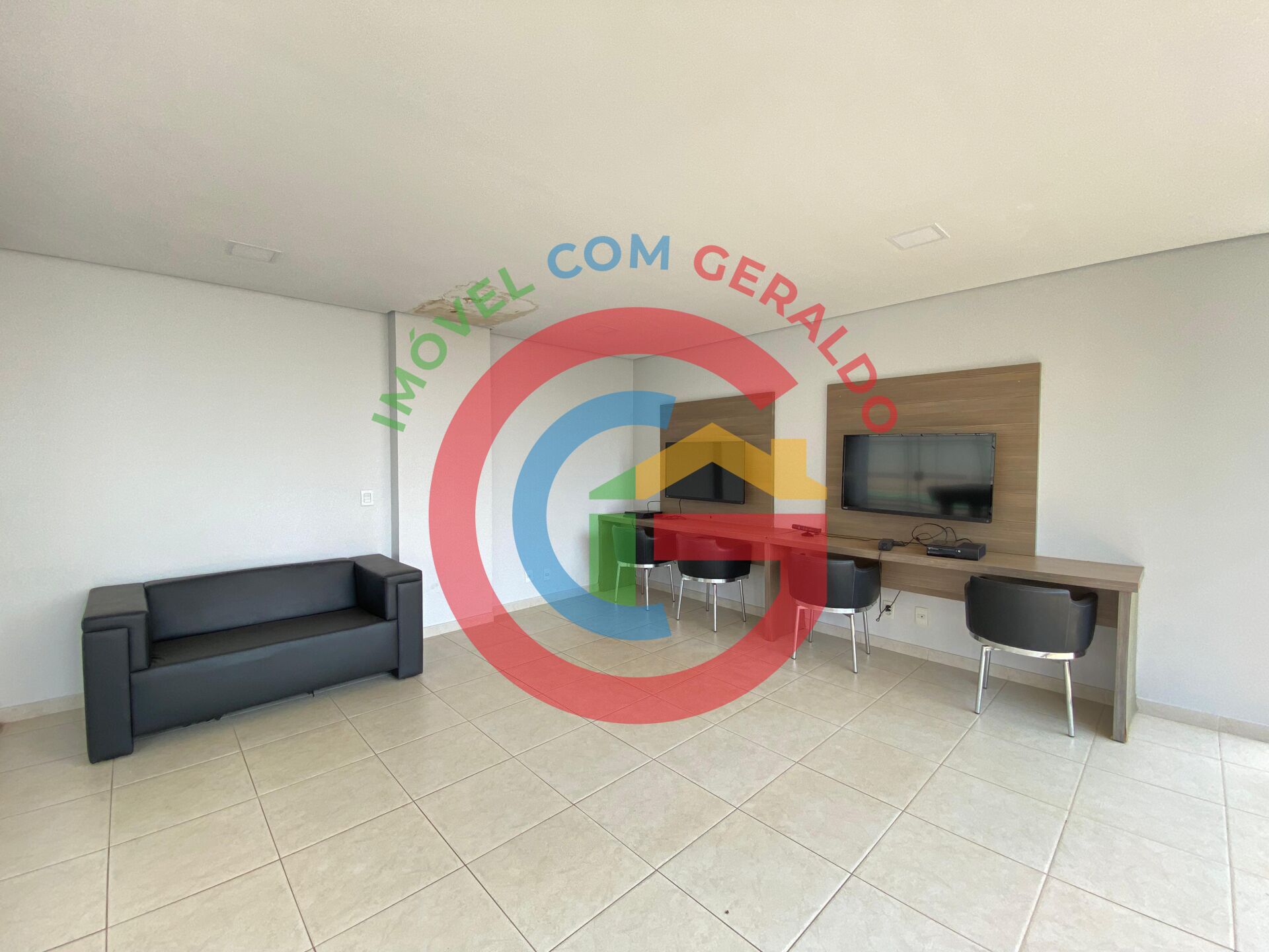 Apartamento à venda com 2 quartos, 64m² - Foto 19