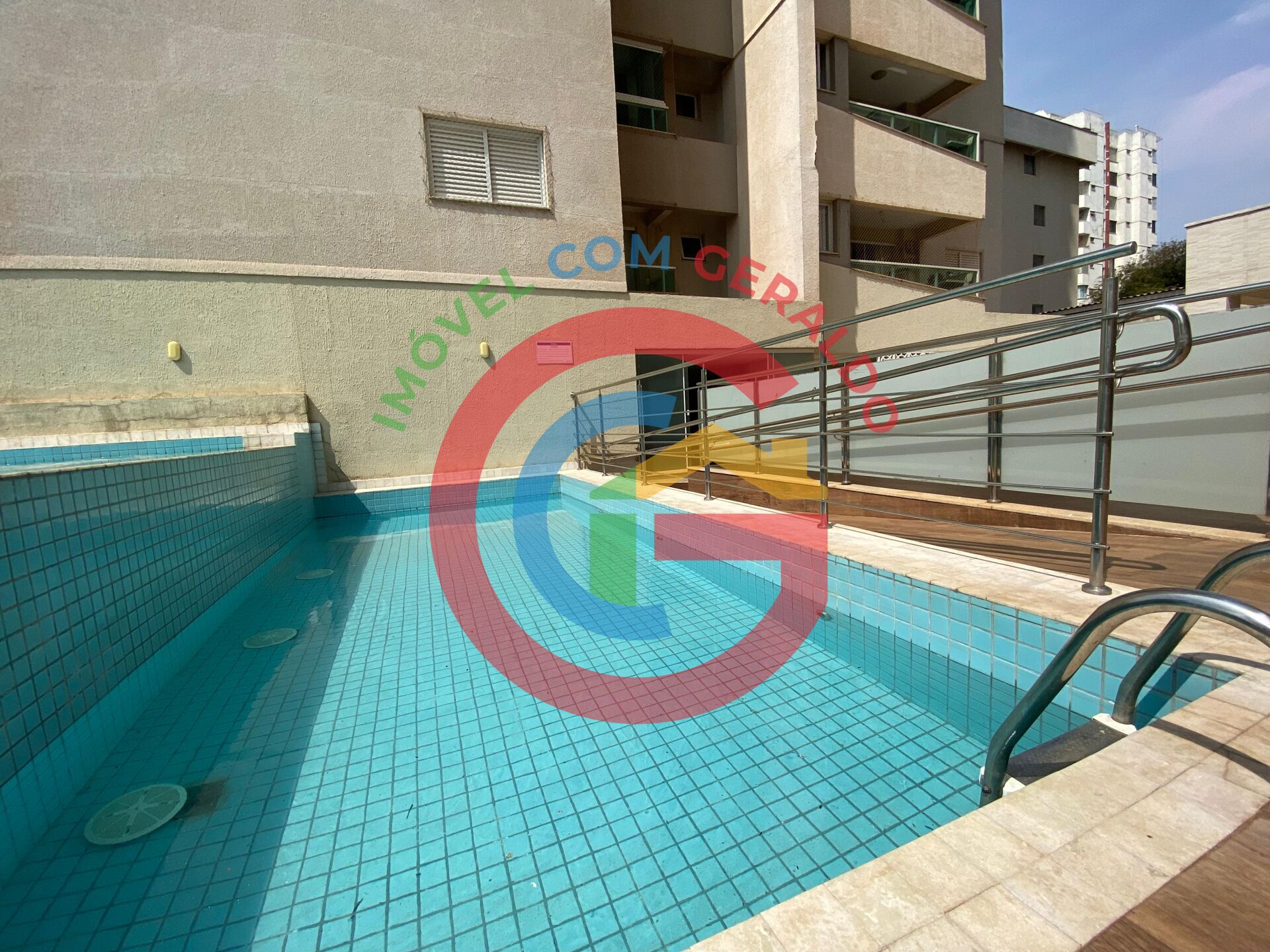 Apartamento à venda com 2 quartos, 64m² - Foto 20