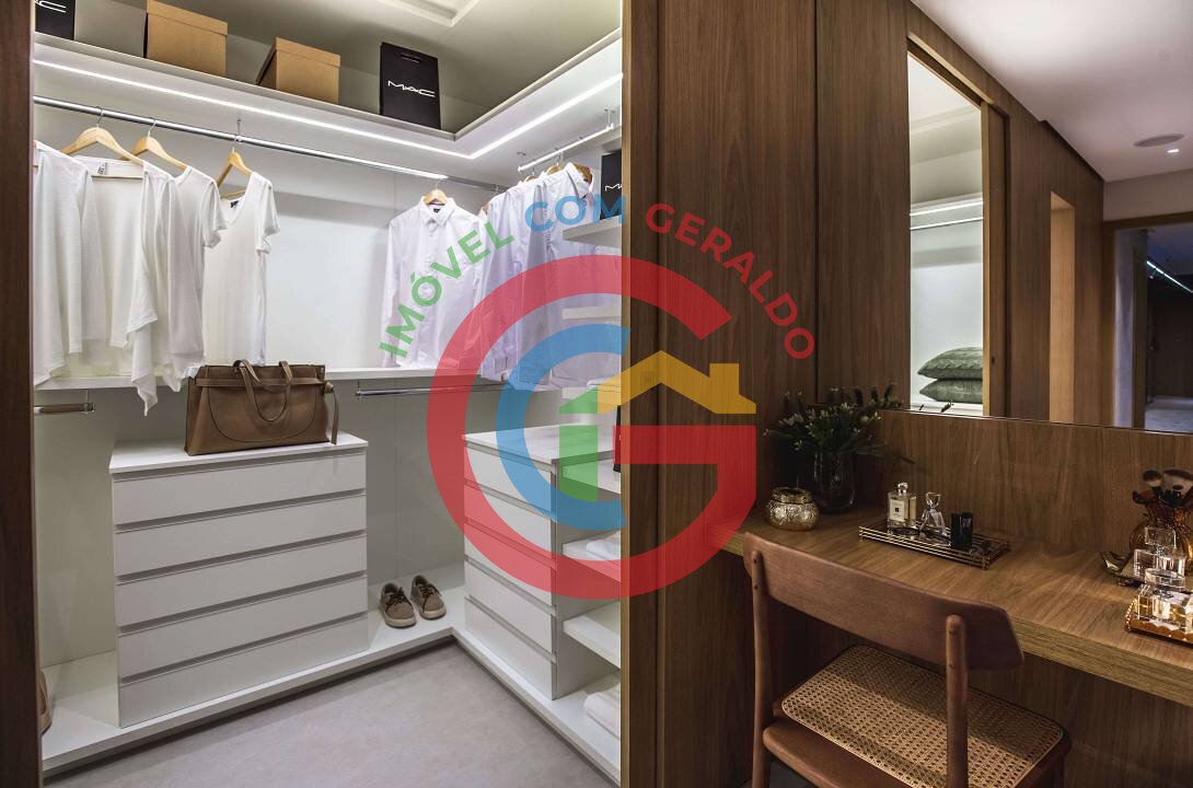 Apartamento à venda com 3 quartos, 137m² - Foto 4