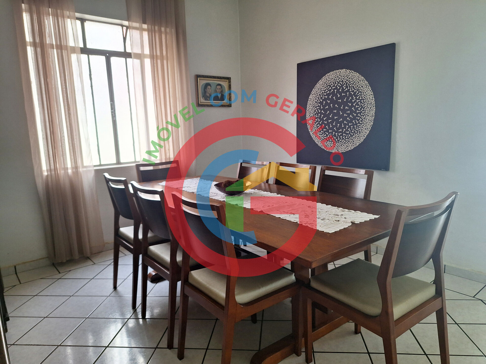 Casa à venda com 3 quartos, 284m² - Foto 3