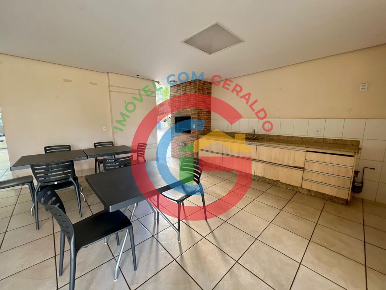 Apartamento à venda com 2 quartos, 94m² - Foto 21