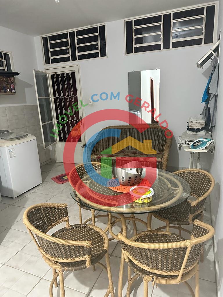 Casa à venda com 2 quartos, 90m² - Foto 7