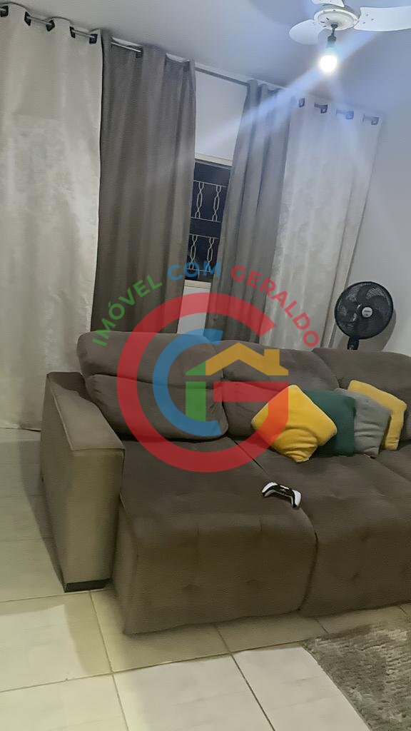 Casa à venda com 2 quartos, 90m² - Foto 16