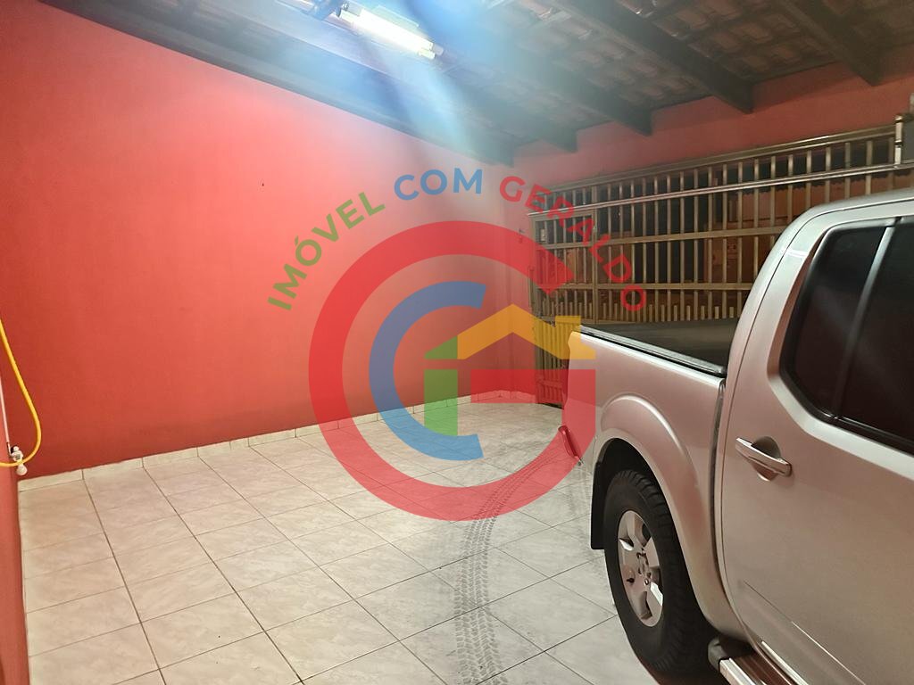 Casa à venda com 2 quartos, 90m² - Foto 8