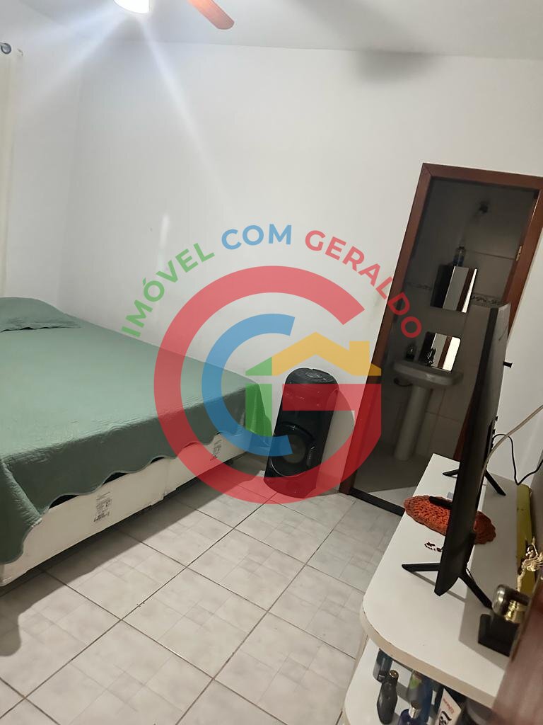 Casa à venda com 2 quartos, 90m² - Foto 15