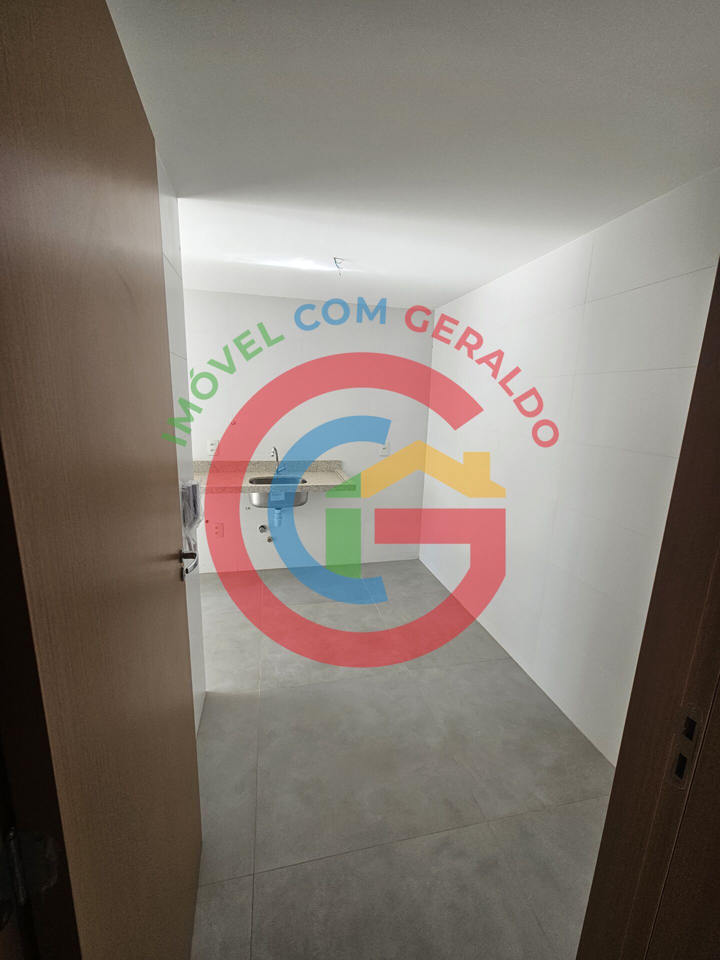 Apartamento à venda com 3 quartos, 80m² - Foto 11