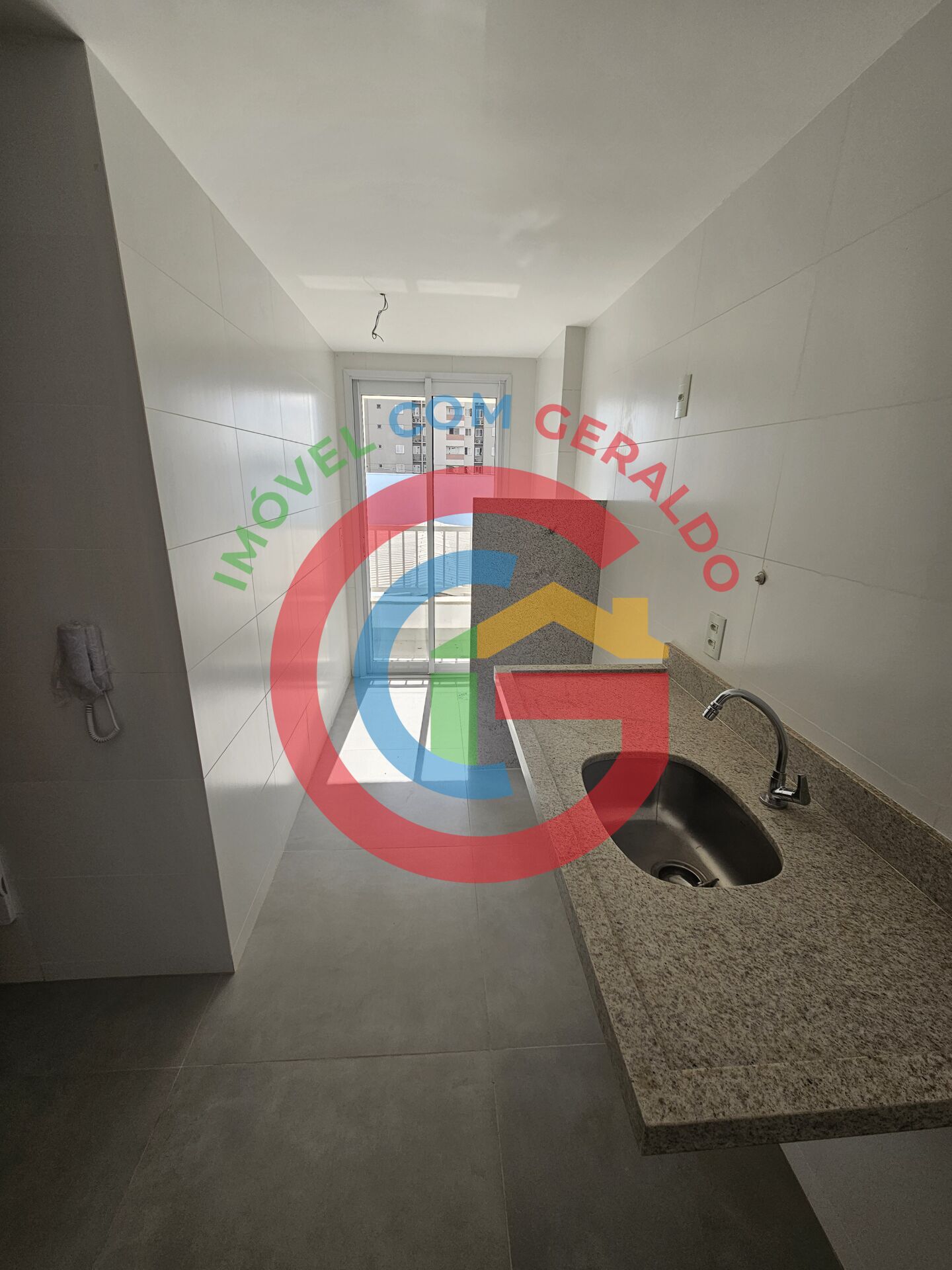 Apartamento à venda com 3 quartos, 80m² - Foto 12