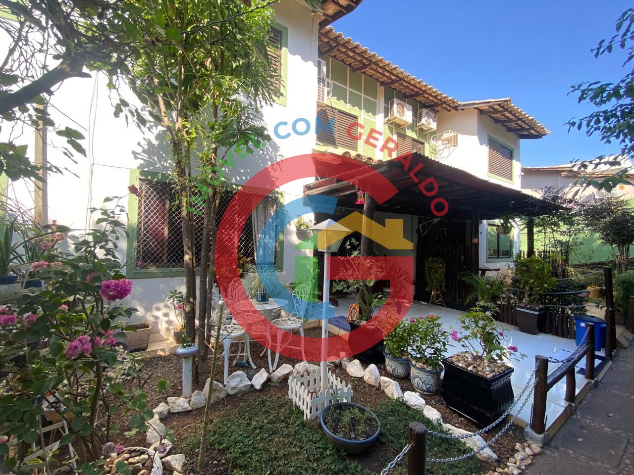 Casa de Condomínio à venda com 4 quartos, 101m² - Foto 3