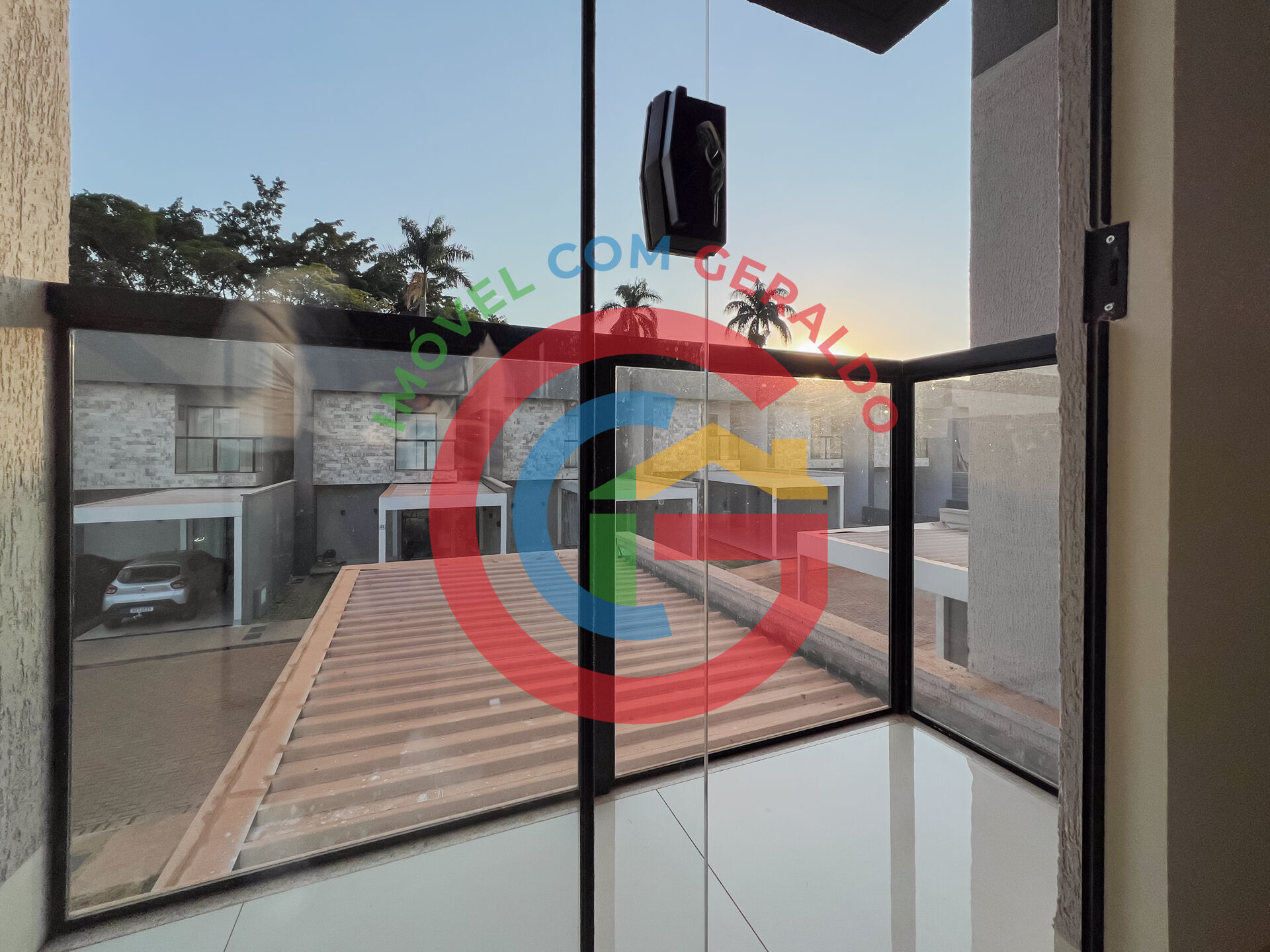 Casa de Condomínio à venda com 3 quartos, 115m² - Foto 3