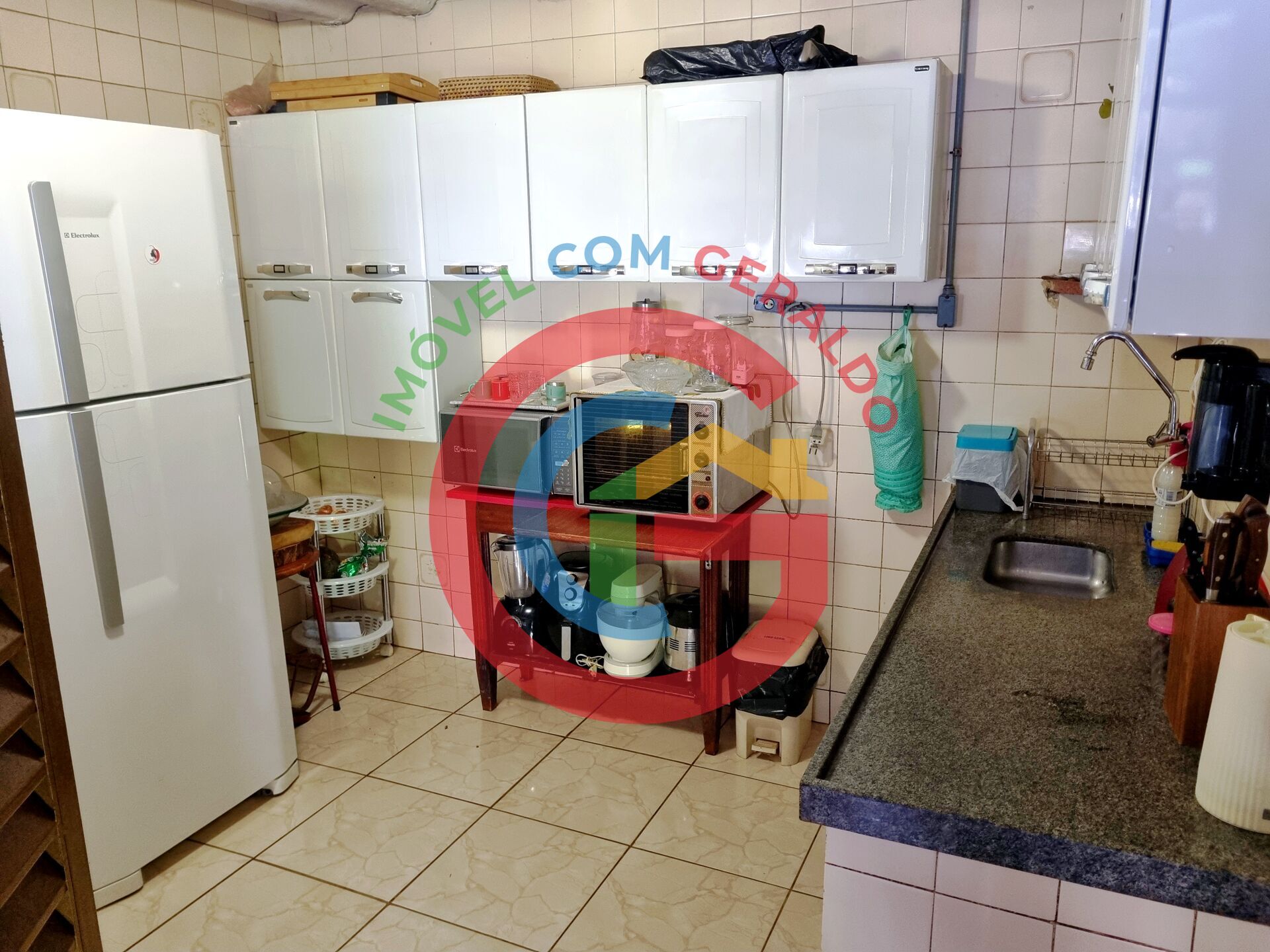 Casa à venda com 2 quartos, 229m² - Foto 16