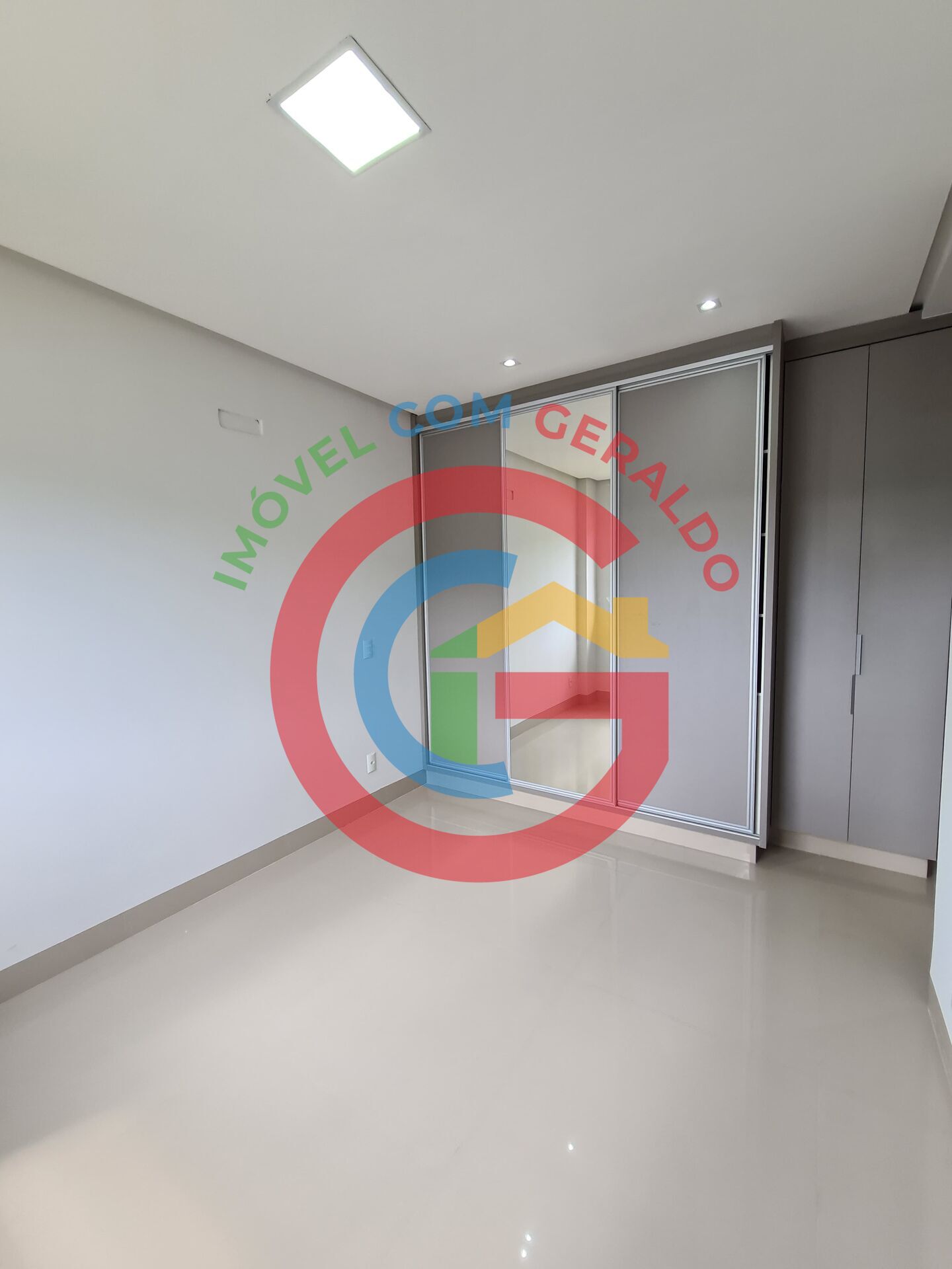 Casa à venda com 3 quartos, 135m² - Foto 10