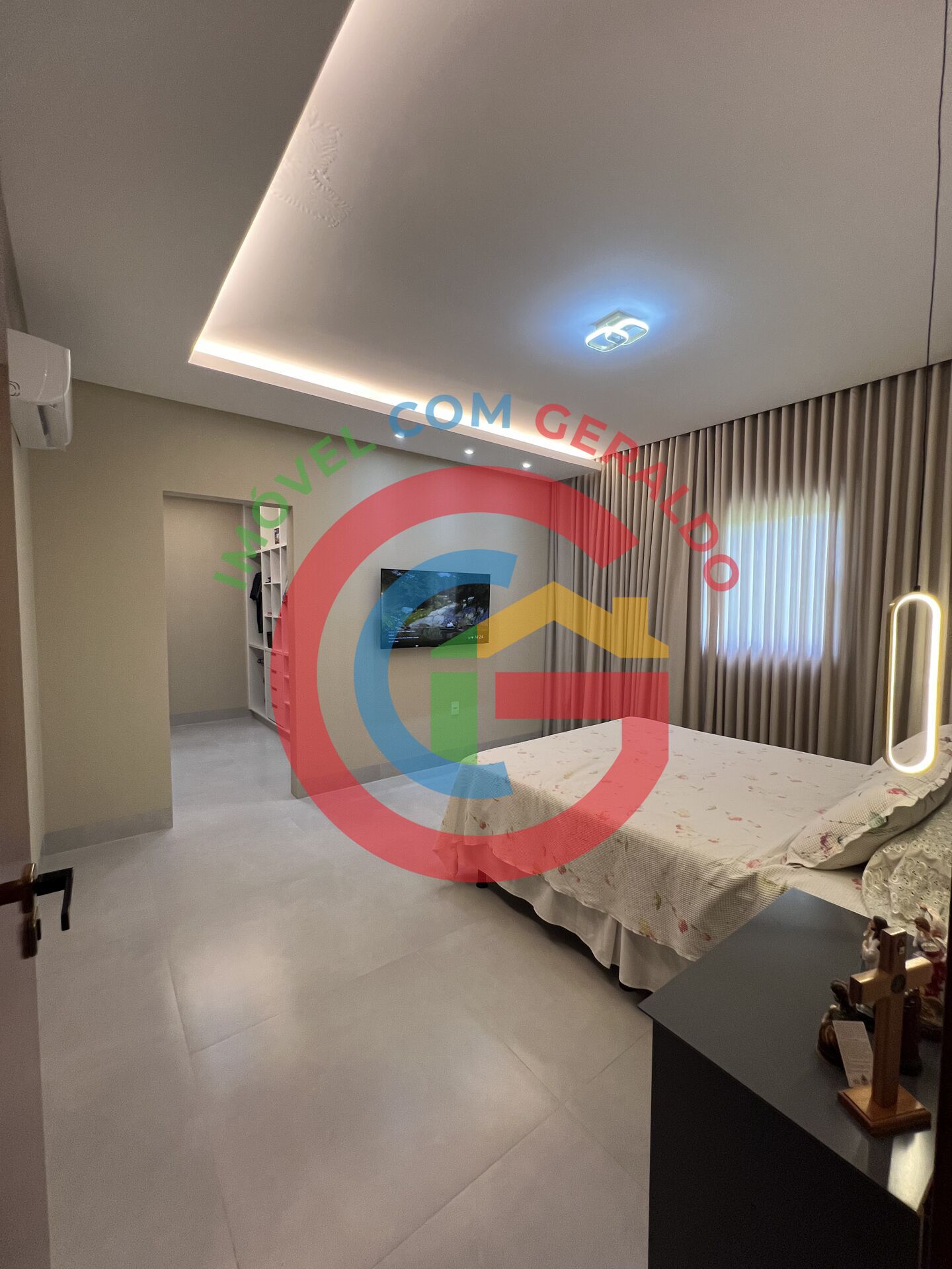 Casa à venda com 4 quartos, 200m² - Foto 6