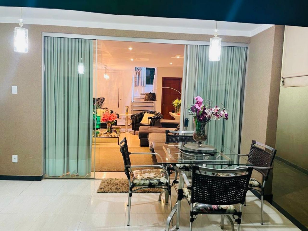 Sobrado, 3 quartos, 230 m² - Foto 2
