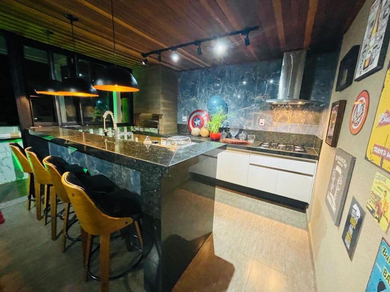 Sobrado, 3 quartos, 230 m² - Foto 1